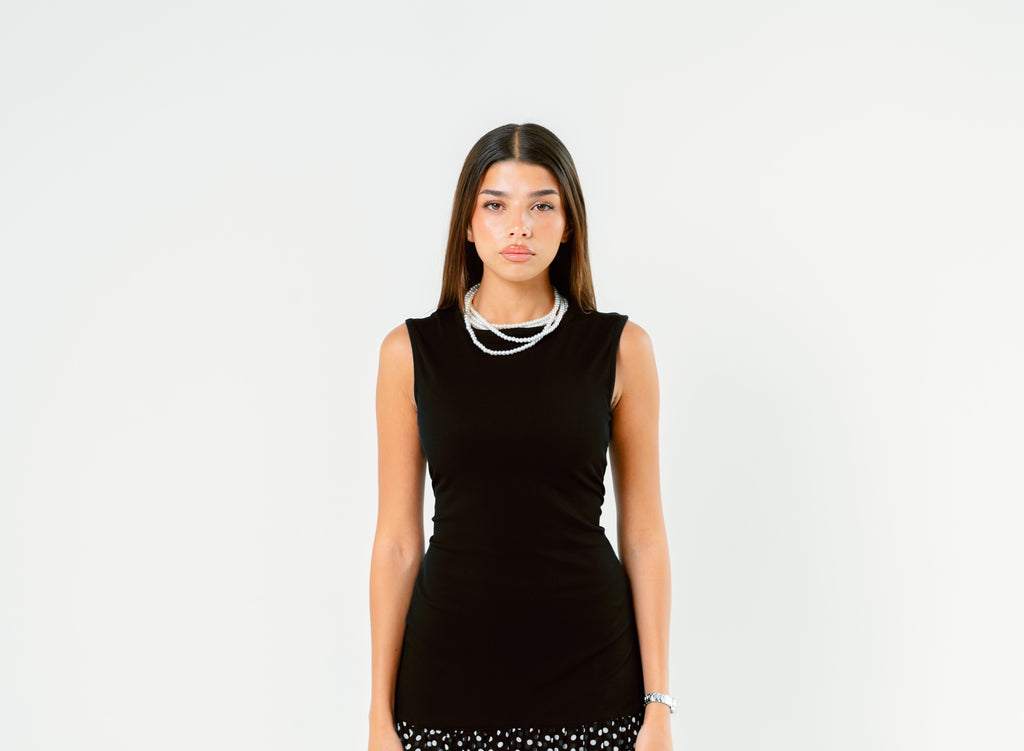 Polka dots dress sleeveless