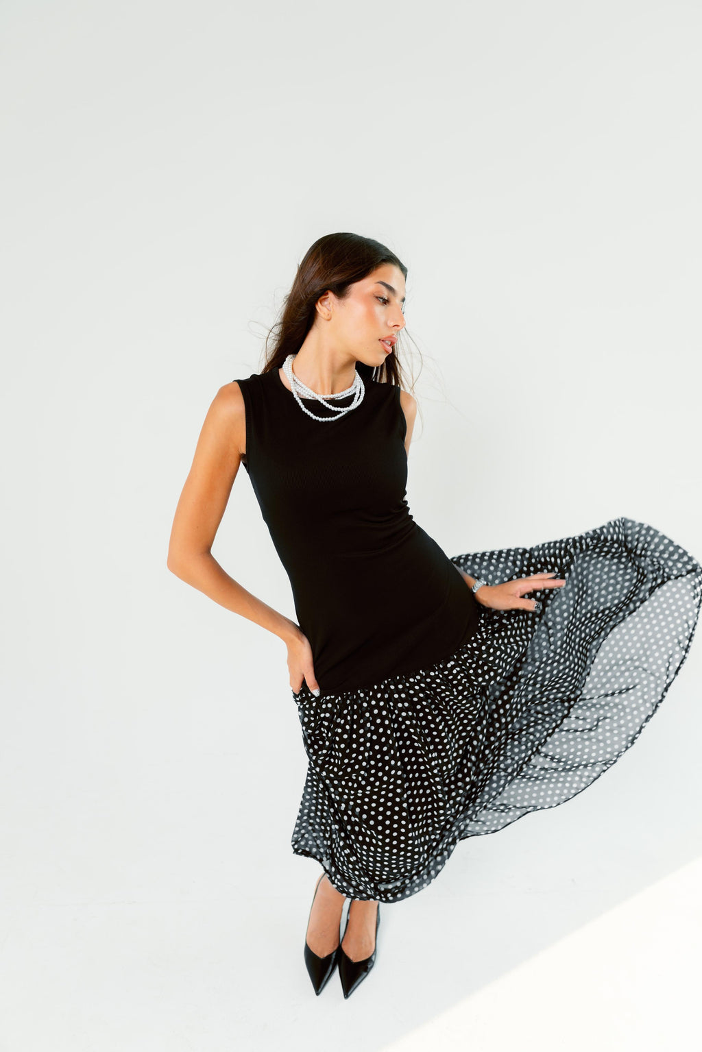 Polka dots dress sleeveless